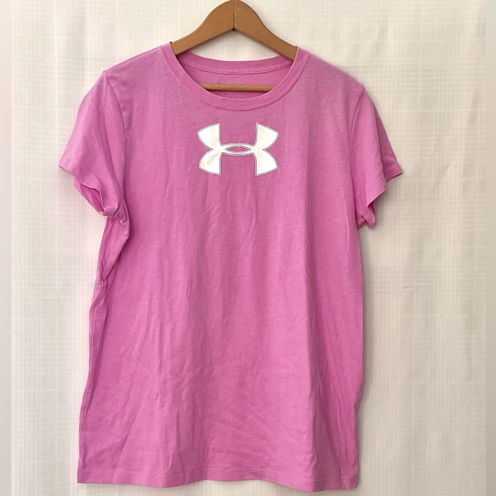 Under Armour Women's Pink Short Sleeve Tee
